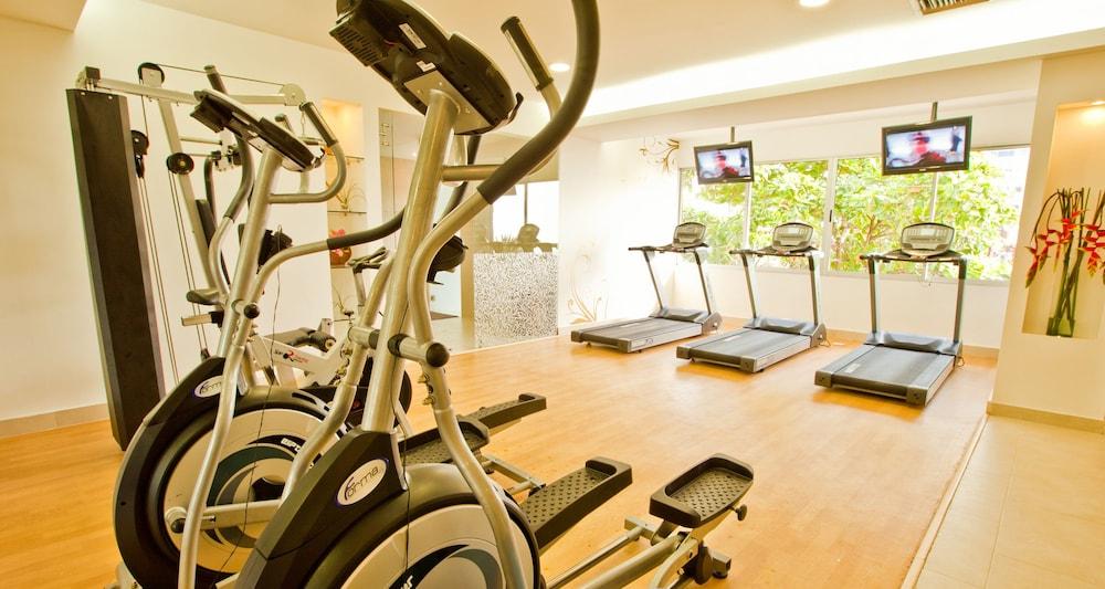 Hotel Capilla Del Mar Cartagena Bagian luar foto A gym