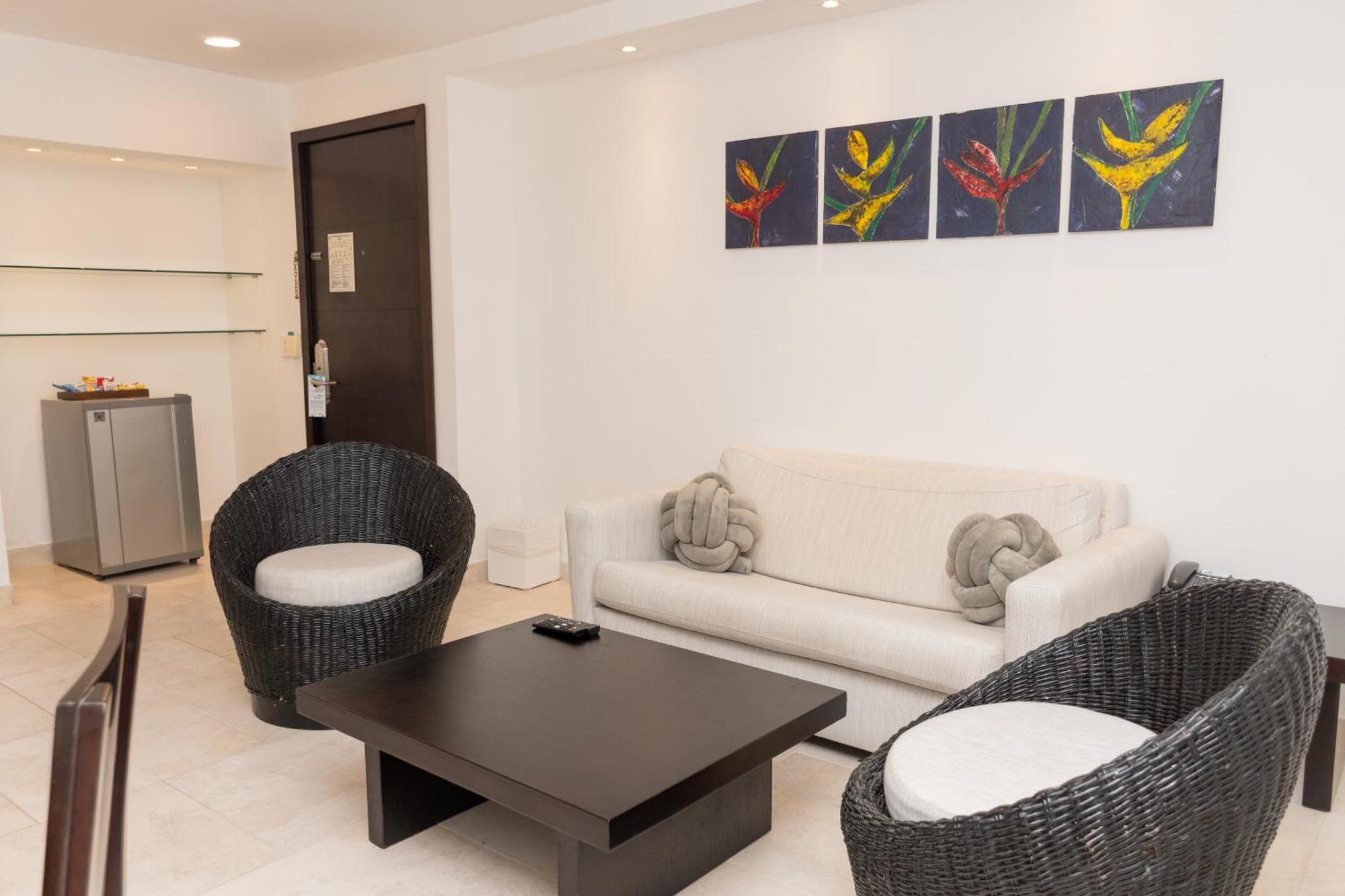 Hotel Capilla Del Mar Cartagena Bagian luar foto Living room