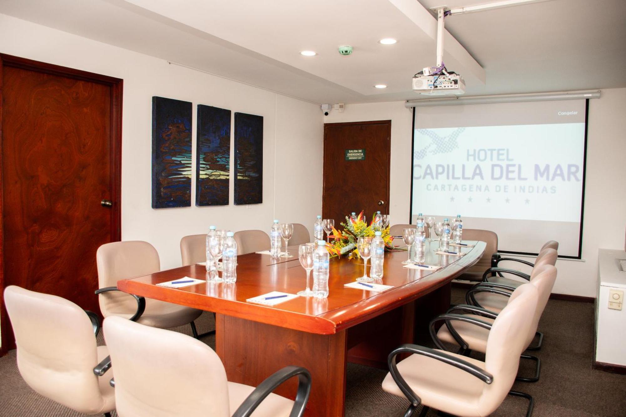 Hotel Capilla Del Mar Cartagena Bagian luar foto Meeting room